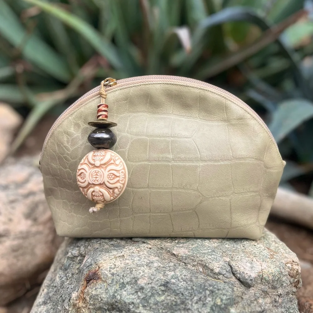 BRACCIALINI | Vintage Light Sage Crocodile-Embossed Women's Makeup Bag Pouch